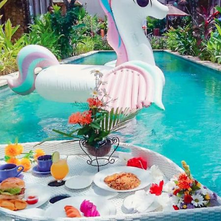 The Light Bali Villas 캐로보칸 외부 사진