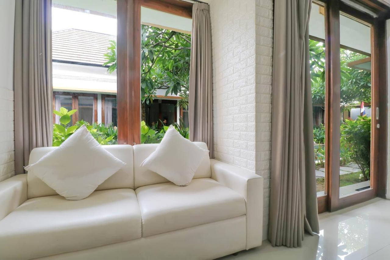 The Light Bali Villas 캐로보칸 외부 사진