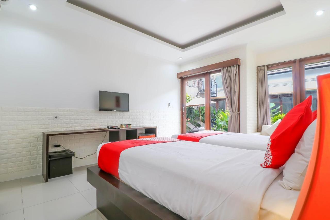 The Light Bali Villas 캐로보칸 외부 사진