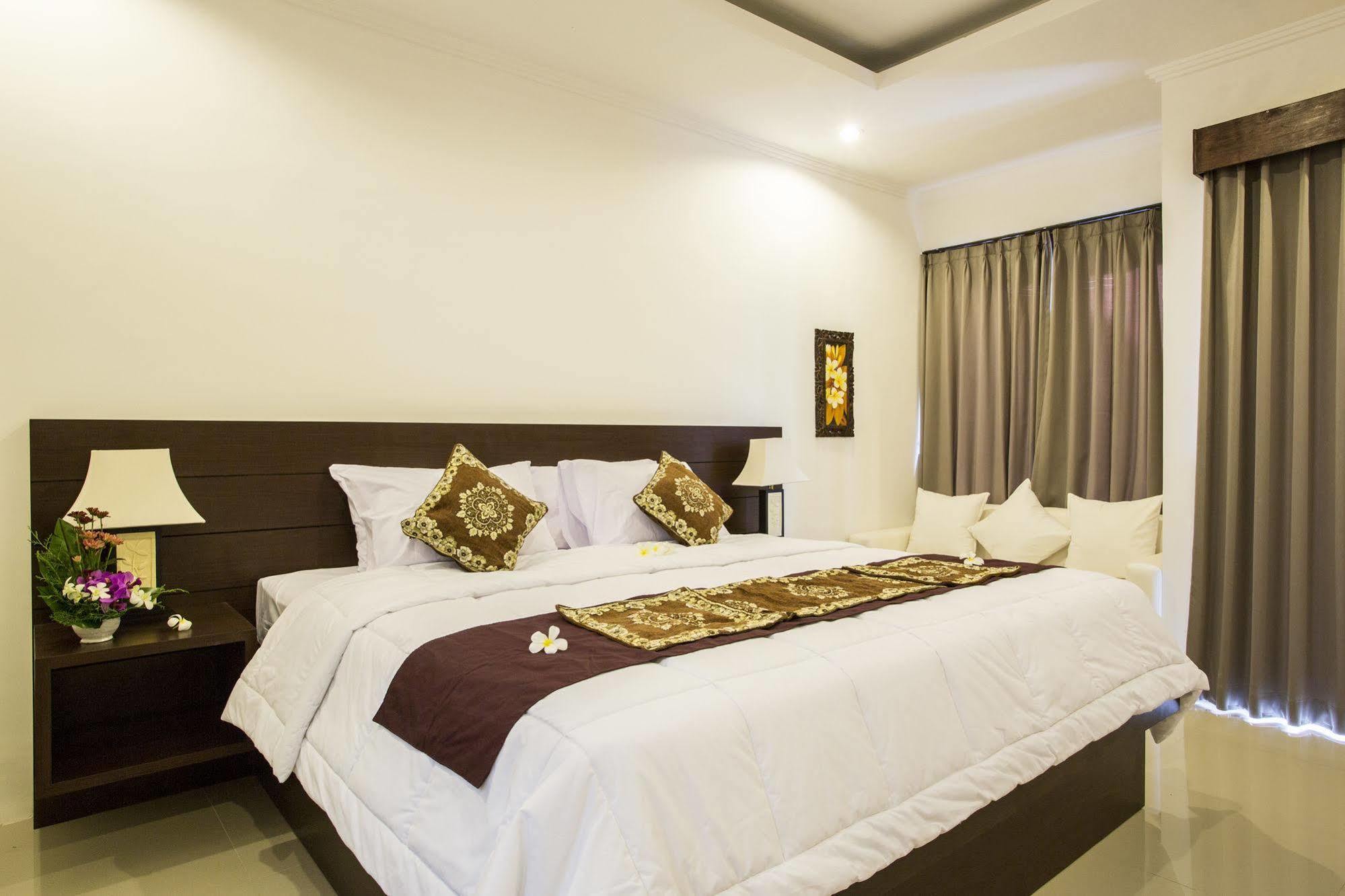 The Light Bali Villas 캐로보칸 외부 사진