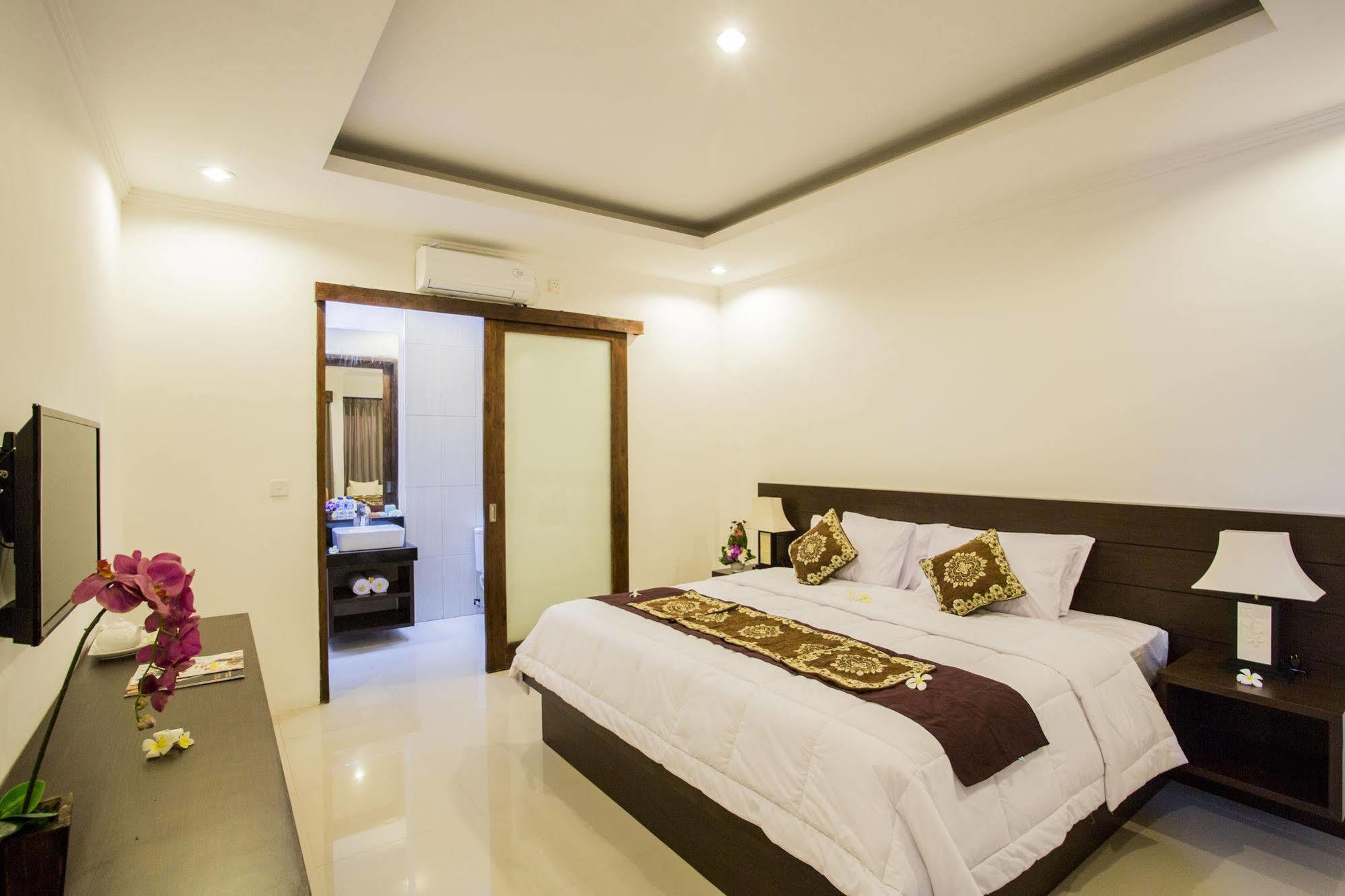 The Light Bali Villas 캐로보칸 외부 사진