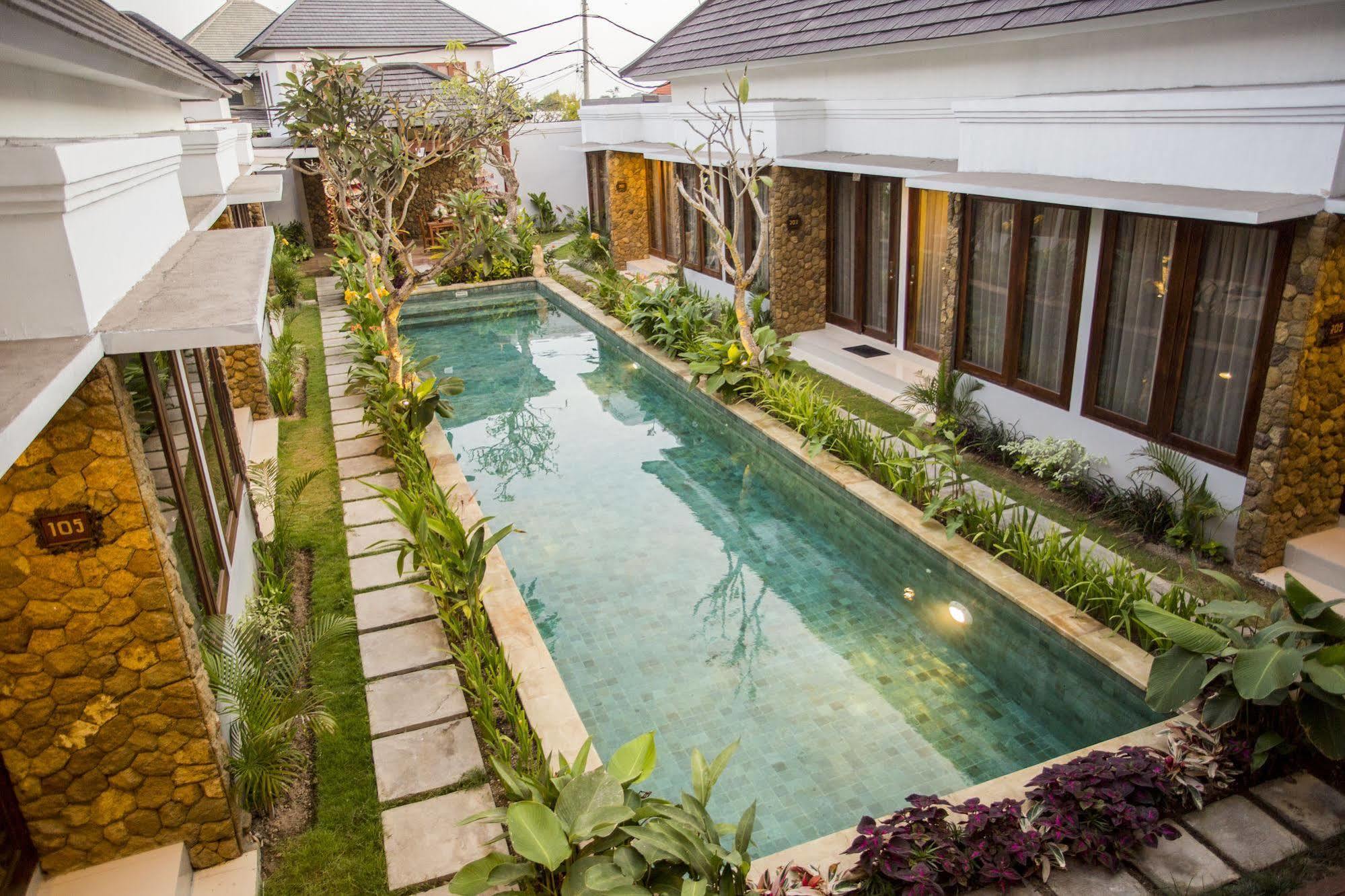 The Light Bali Villas 캐로보칸 외부 사진