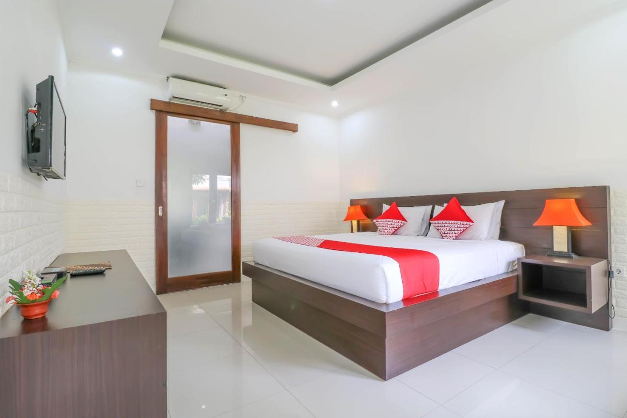 The Light Bali Villas 캐로보칸 외부 사진