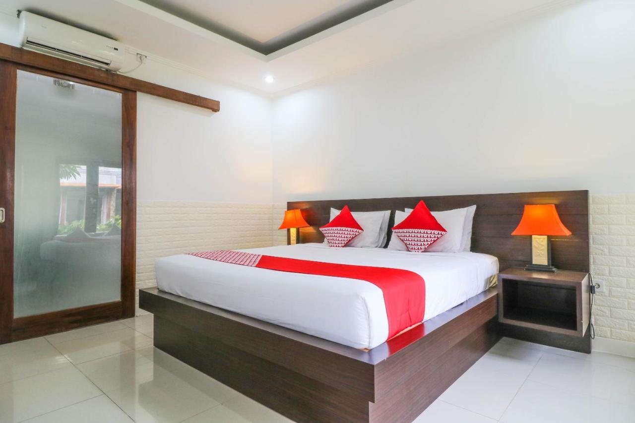 The Light Bali Villas 캐로보칸 외부 사진